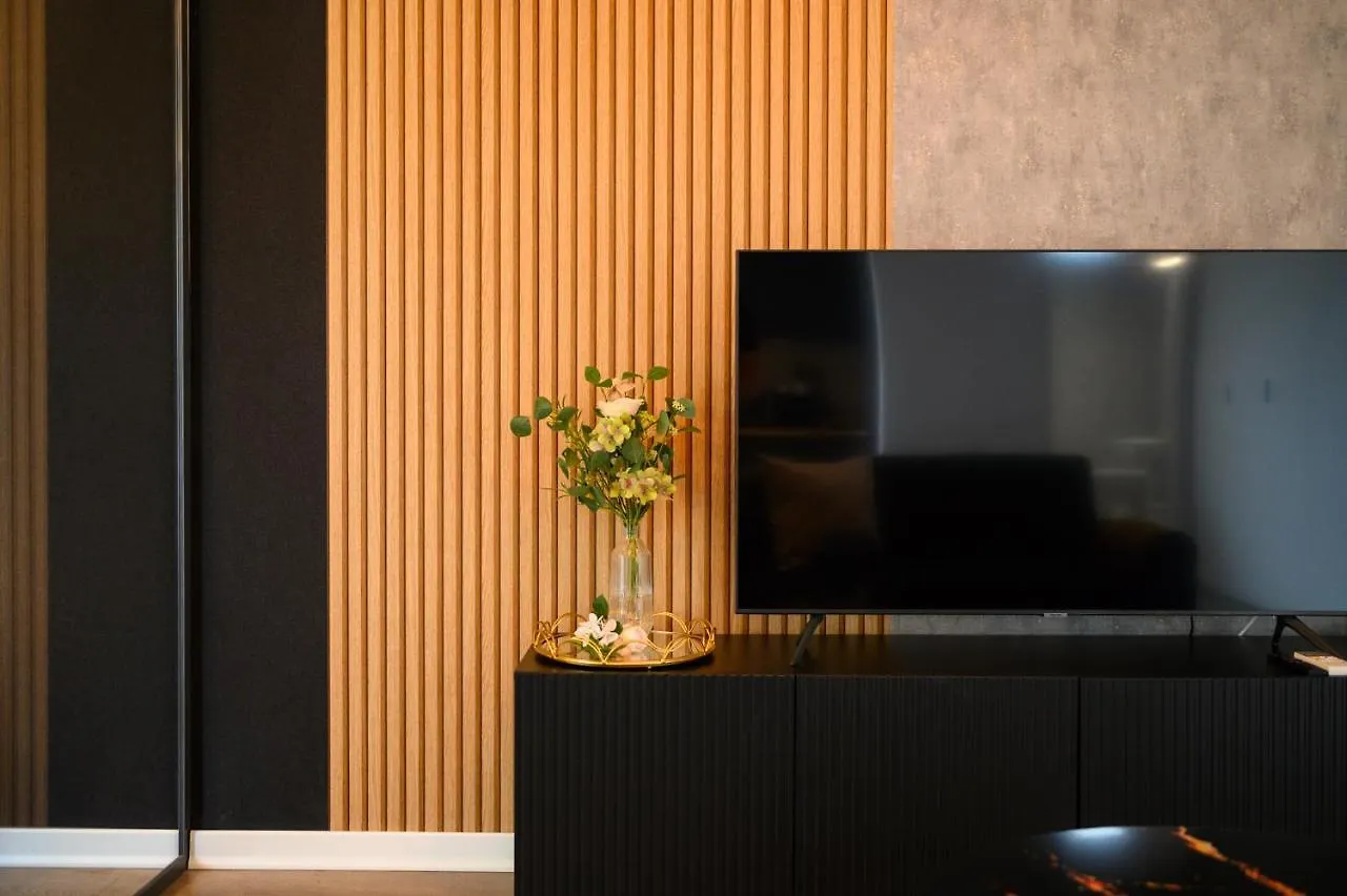 North Twin Apartment Bucureşti