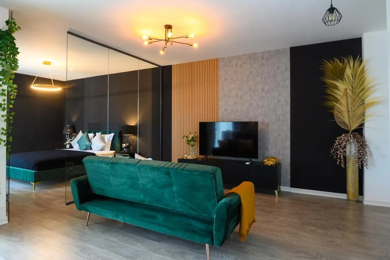 North Twin Apartment Bucharest