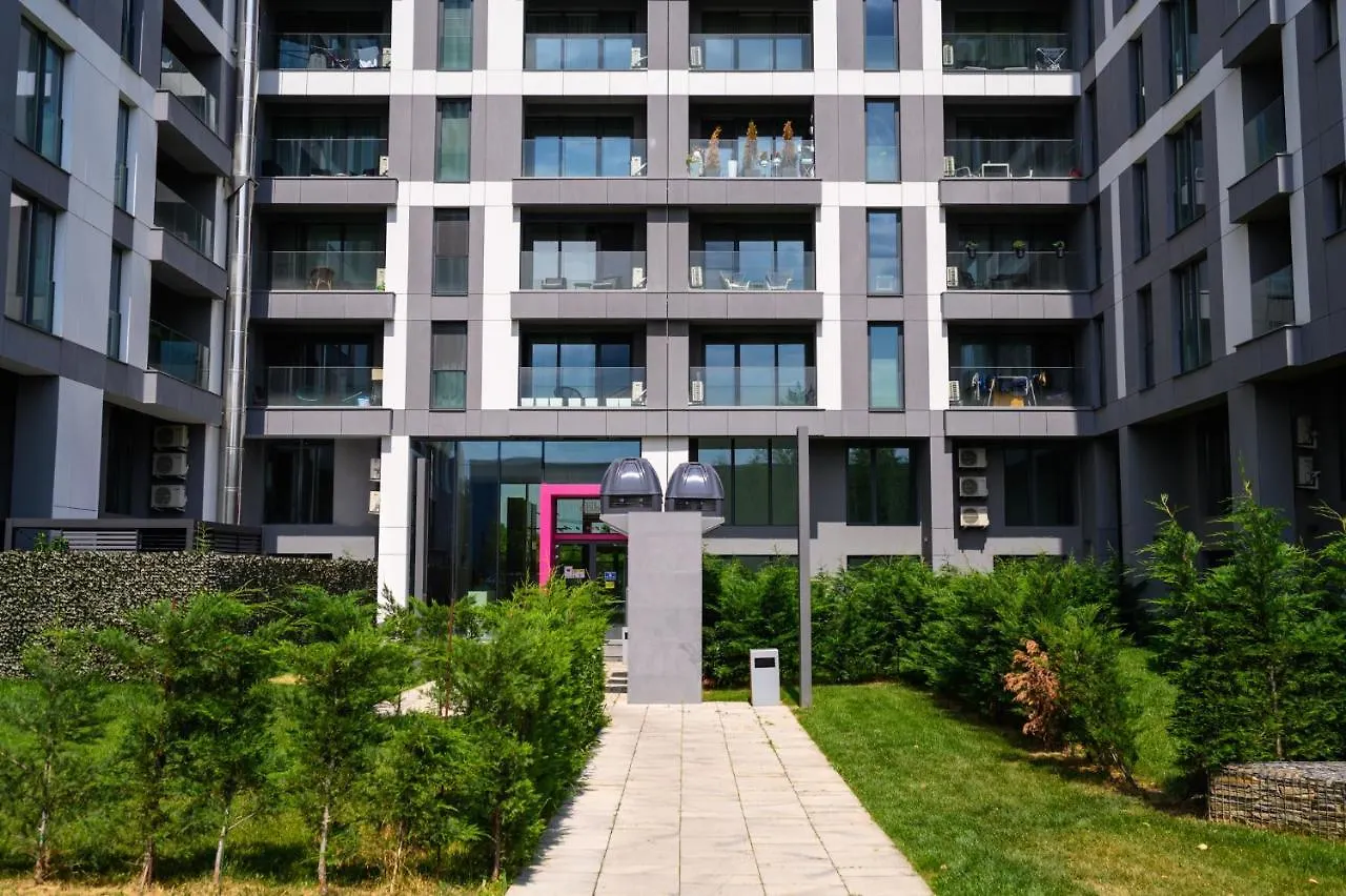 North Twin Apartment Bucharest